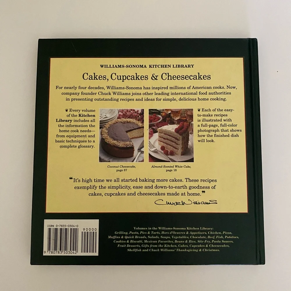 Cakes Cupcakes and Cheesecakes Cookbook from Williams Sonoma Kitchen Library